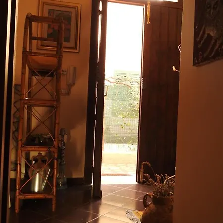 Mediterraneo Bed and Breakfast *